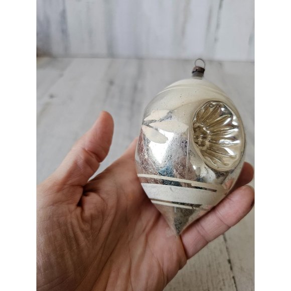 Antique silver triple indent white striped teardrop glass ornament Xmas tree - Picture 7 of 10